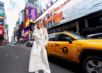 Tổ Chức Miss Cosmo hé lộ các hoạt động trong chuyến công du đầu tiên của Hoa Hậu Yolina Linquist Tại Myanmar