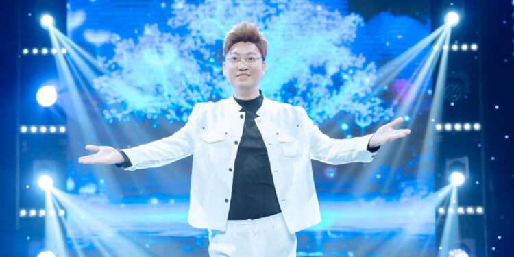 Ca nhạc sĩ Sỹ Luân: “Tôi không bao giờ cảm thấy nghề mình chán nản, bạc bẽo hay khó khăn”