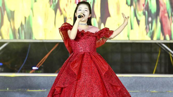 Hoàng Gia Hân xuất sắc chinh phục danh hiệu  “Tài năng tỏa sáng” tại Búp Sen Vàng   