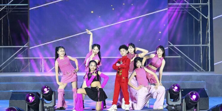 Bùi Khâu Minh Triết – Gương mặt “Siêu mẫu nhí nam xuất sắc nhất” được săn đón tại Búp Sen Vàng