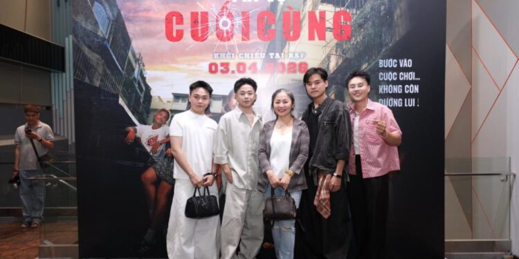 “Phi vụ cuối cùng” chính thức khởi chiếu, dàn sao Việt “thót tim” trước loạt cảnh đấu súng đẫm máu