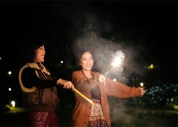 Talk Show “Chị À” đánh dấu bước chuyển mình mạnh mẽ của Liêu Hà Trinh – Từ người dẫn chương trình đến người kể chuyện đầy cảm xúc