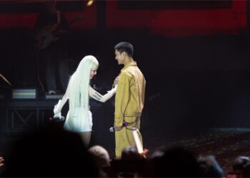 SAO Concert đầu tiên khép lại đầy ấn tượng, Hoàng Dũng – Phùng Khánh Linh – Vũ Thanh Vân – Mỹ Anh – Nguyễn Hùng trình diễn đầy thăng hoa!