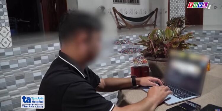 Lời Cảnh Báo: Nguy cơ từ dung dịch mọc tóc không rõ nguồn gốc được bán trên mạng 