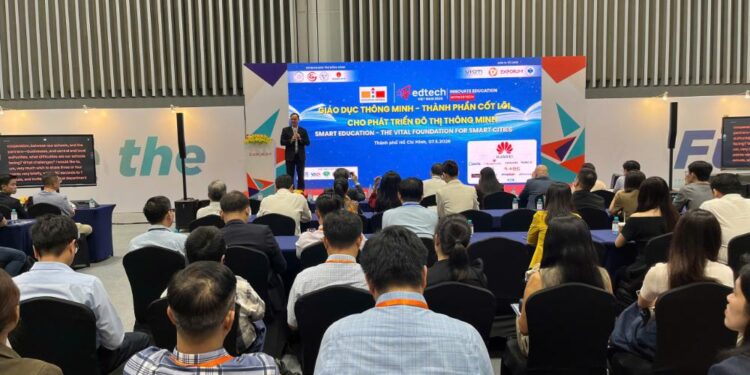 Hội thảo chuyên đề: Giáo dục thông minh và xã hội thông minh – Thành phần cốt lõi cho phát triển đô thị