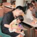 “Tị vài boy” Ma Bư tái ngộ Bona, Bố Rhymastic vừa xuất hiện đã tranh thủ “quăng miếng”