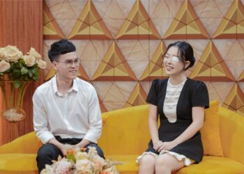 Thuận Vợ Thuận Chồng: Biến cố nghiệt ngã tuổi đôi mươi và người con trai không rời bước