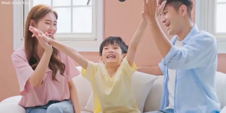 Câu Chuyện Cuộc Sống: Gia đình – ‘Chìa khóa’ đẩy lùi trầm cảm ở trẻ