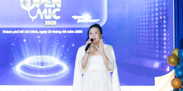 CEO Lê Phạm ngồi ghế trưởng ban giám khảo Vòng Chung kết Cuộc thi Người dẫn chương trình “THE OPEN MIC 2026”
