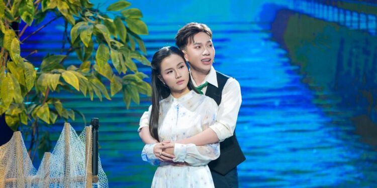 Nam Thành gây xúc động với Quách Thành Danh qua câu chuyện tình trong “Biển tình”